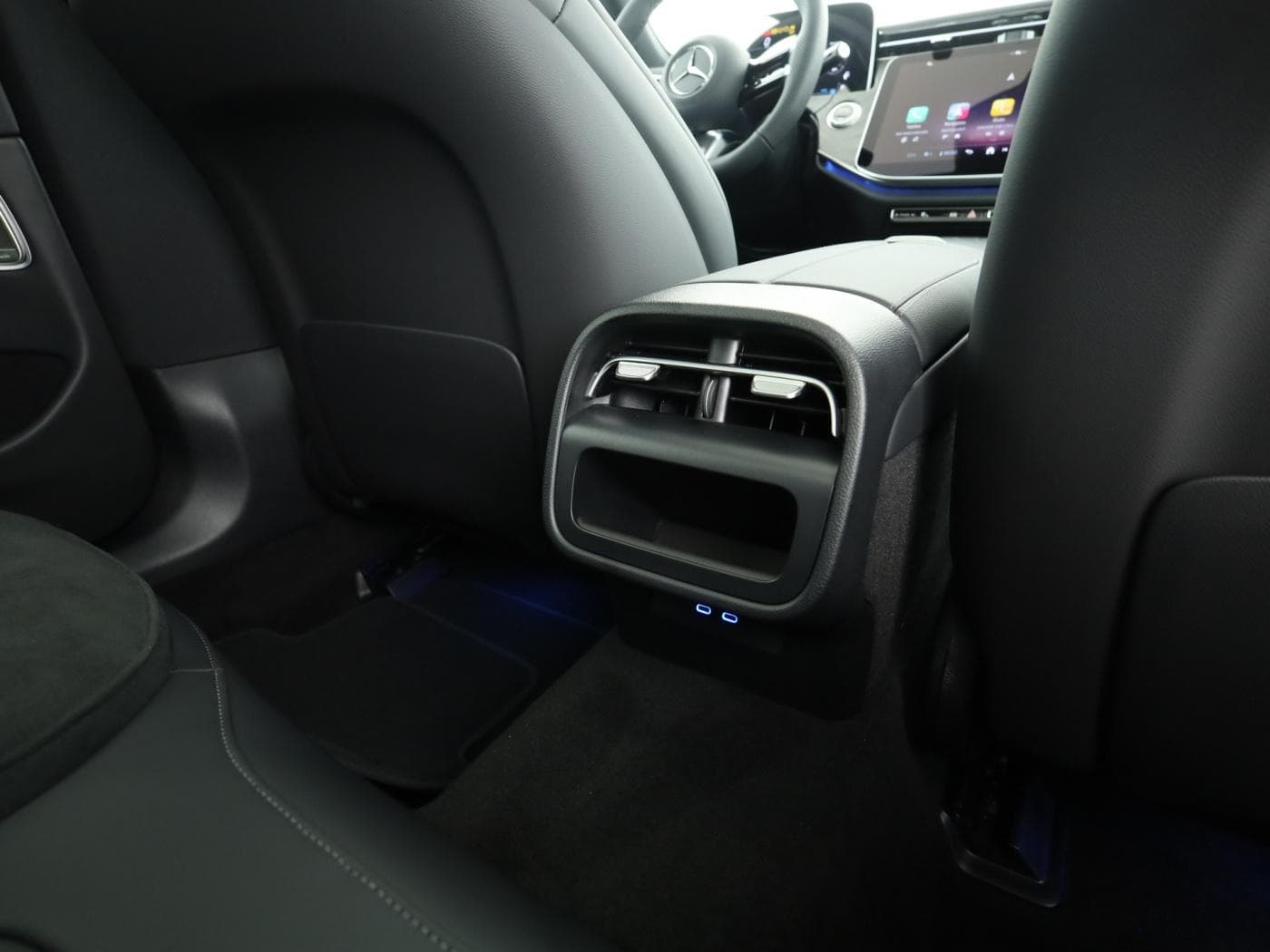 Mercedes-Benz E 220 d Limousine Bild 26