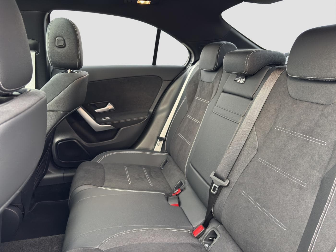 Mercedes-Benz A 200 Limousine Bild 17