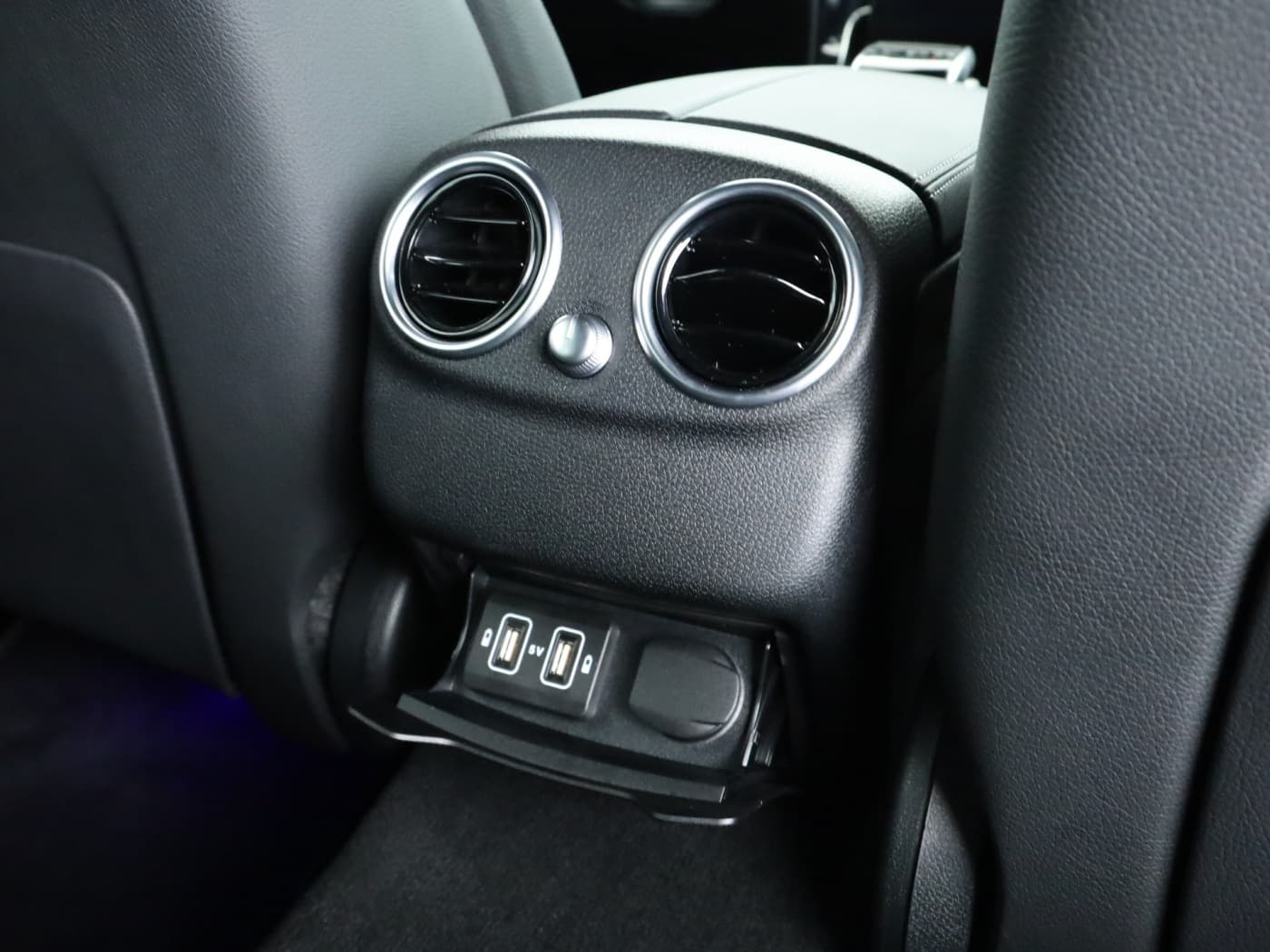 Mercedes-Benz C 180 T Bild 23