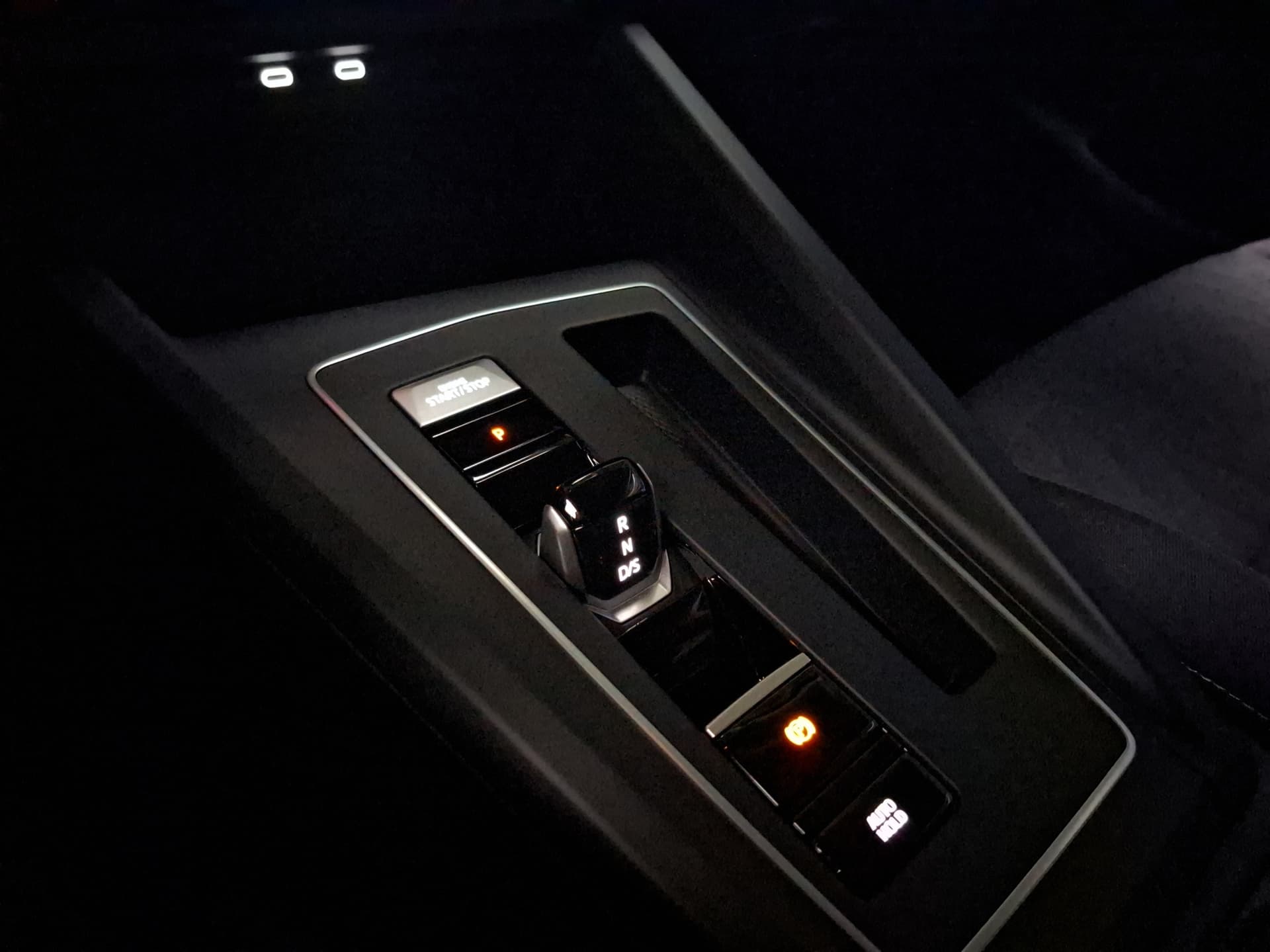 Volkswagen GOLF VARIANT 1.5 TSI 115 PS ACC Kamera Bild 12