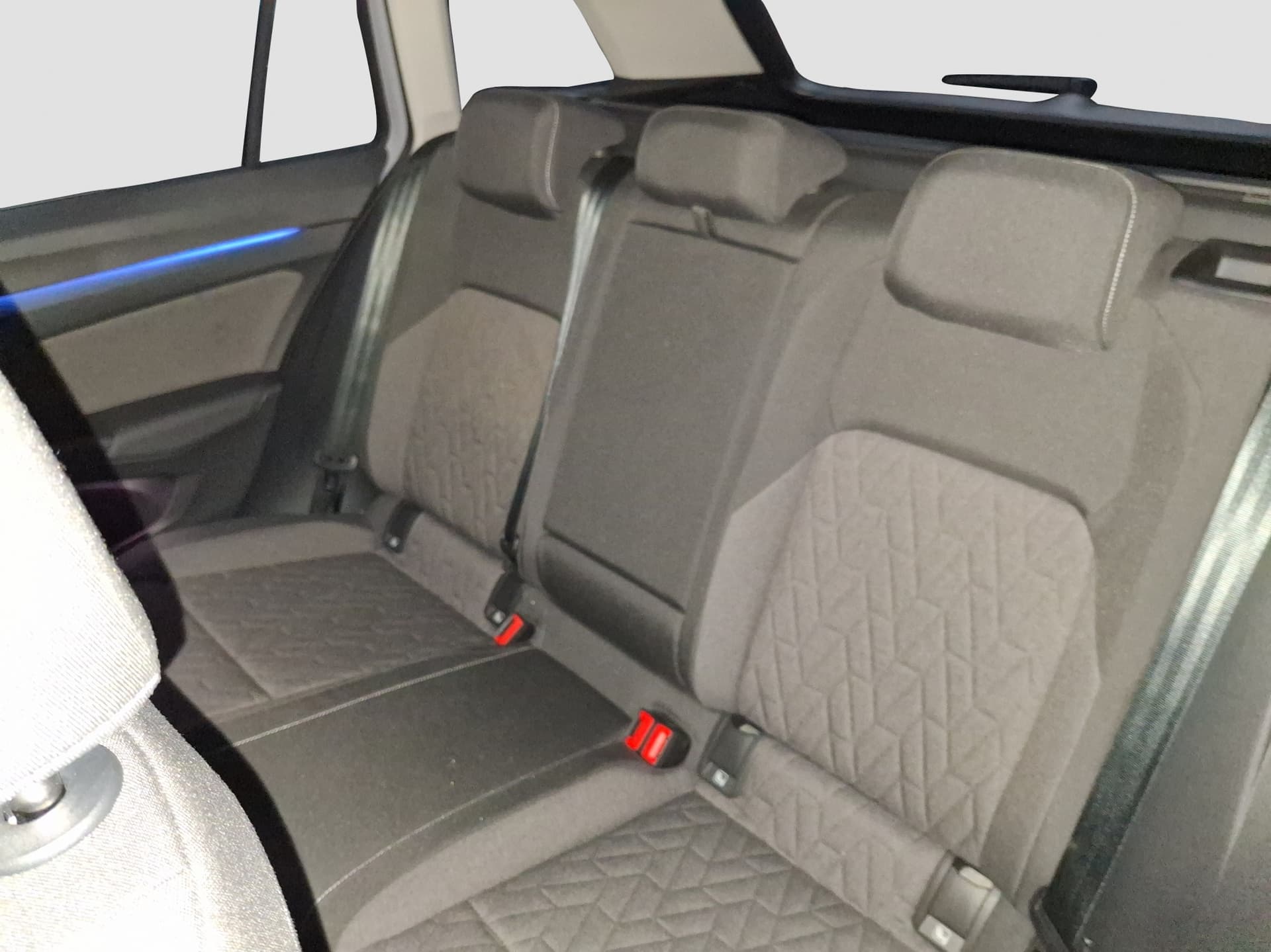 Volkswagen GOLF VARIANT 1.5 TSI 115 PS ACC Kamera Bild 15