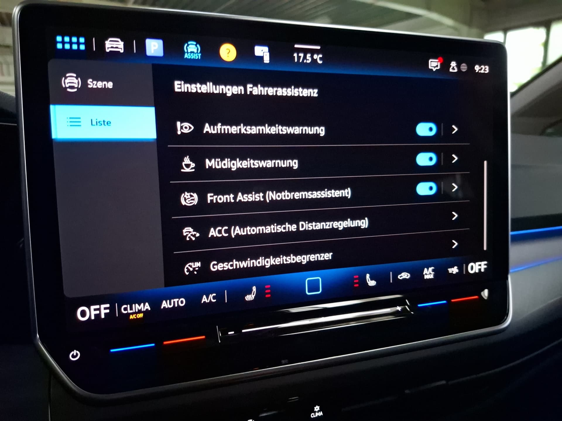 Volkswagen GOLF VARIANT 1.5 TSI 115 PS ACC Kamera Bild 21