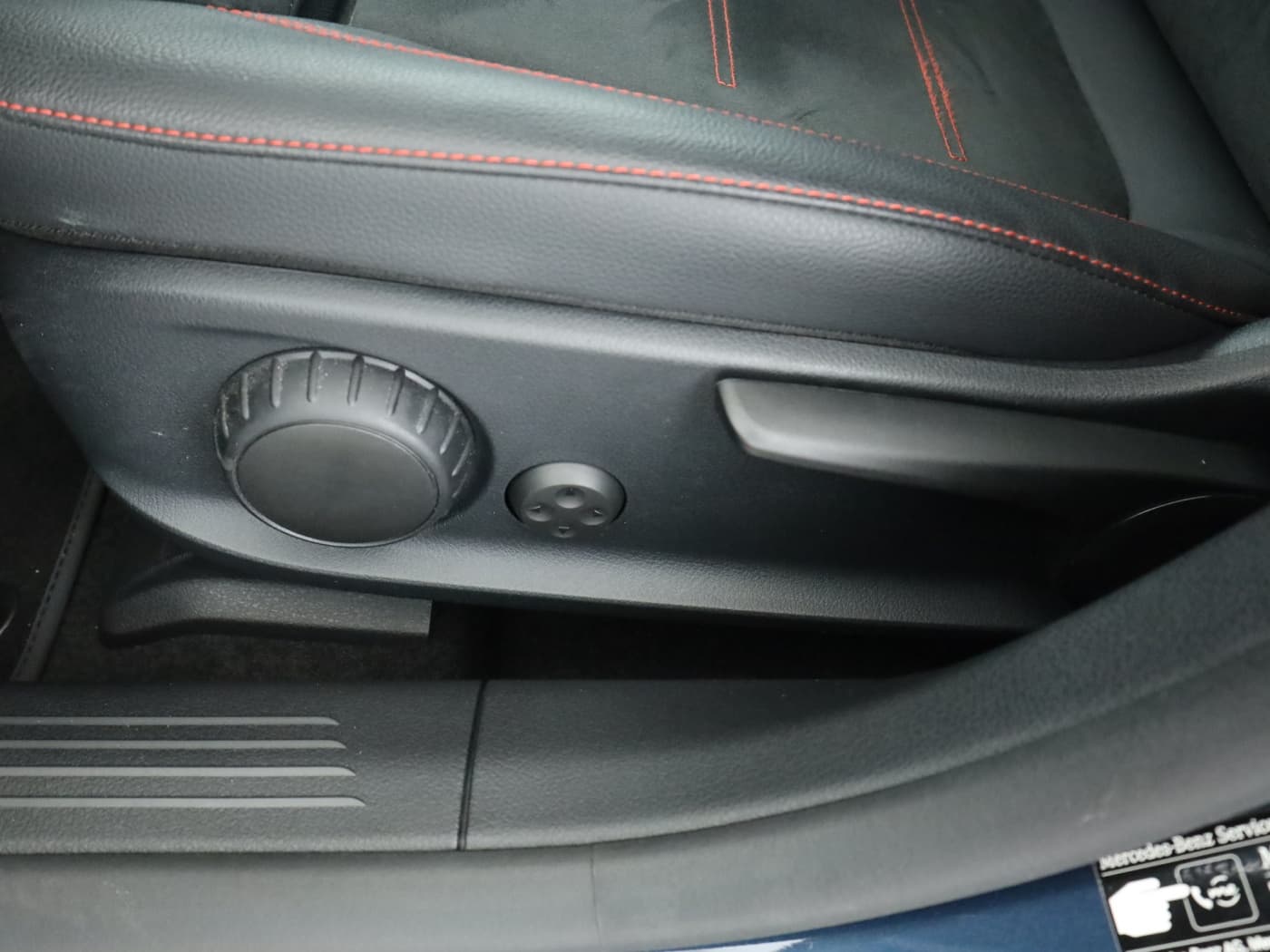 Mercedes-Benz CLA 250 e Bild 23