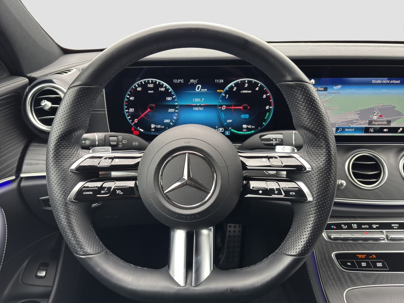 Mercedes-Benz E 300 de 4M T Bild 10