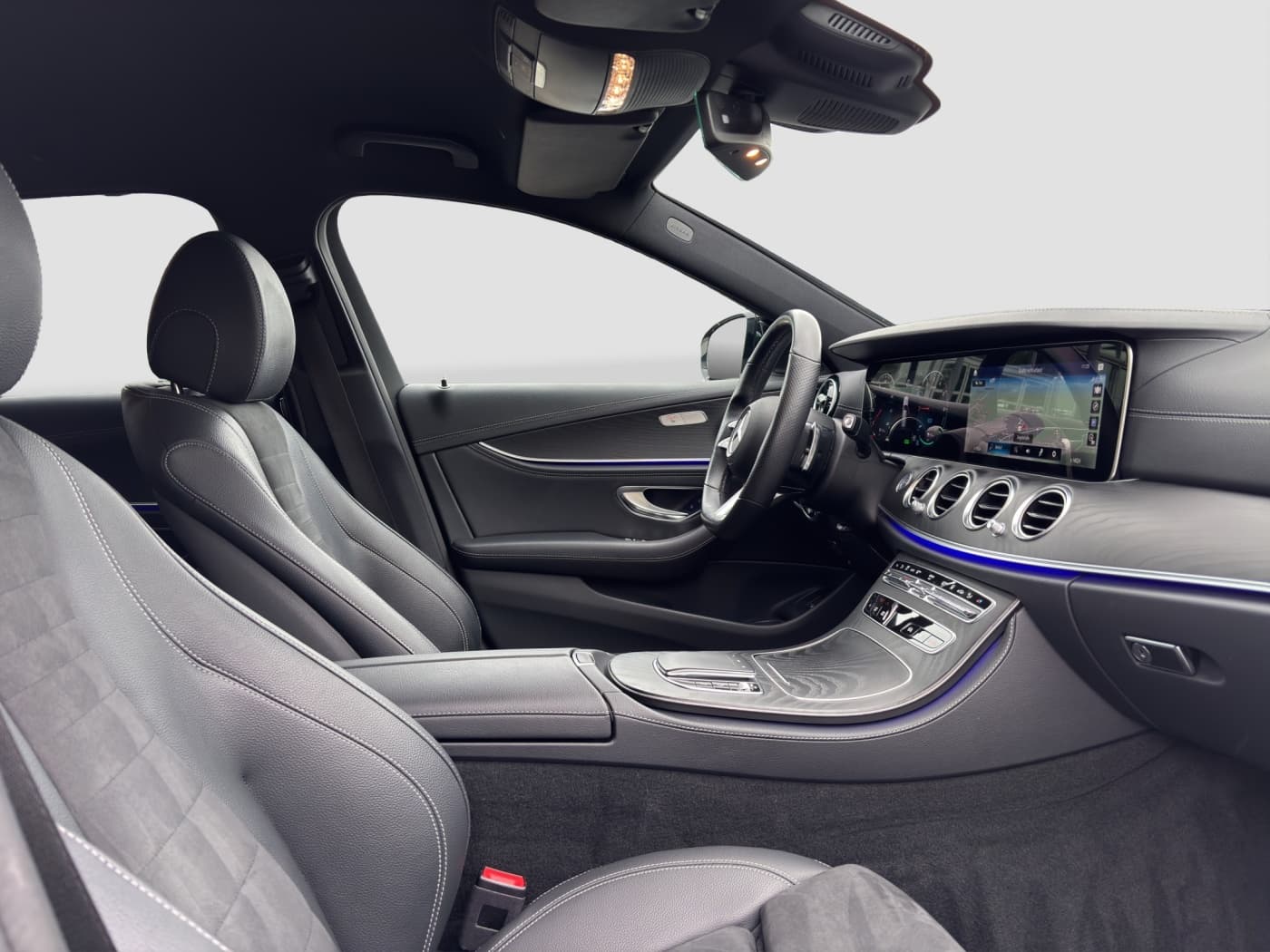 Mercedes-Benz E 300 de 4M T Bild 15