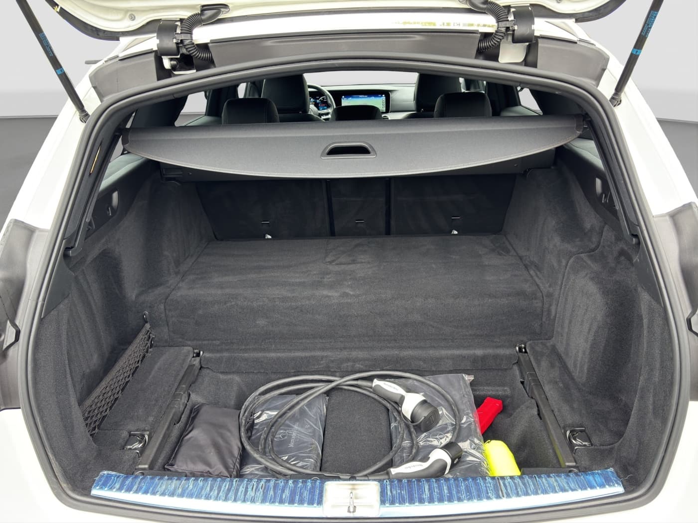 Mercedes-Benz E 300 de 4M T Bild 18