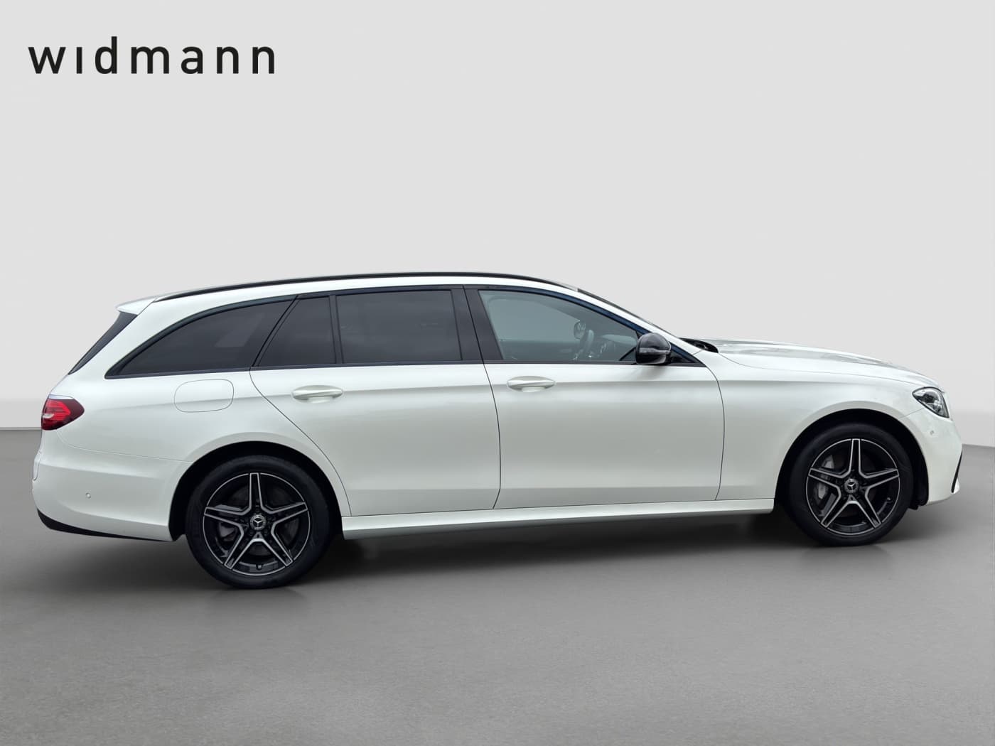 Mercedes-Benz E 300 de 4M T Bild 6