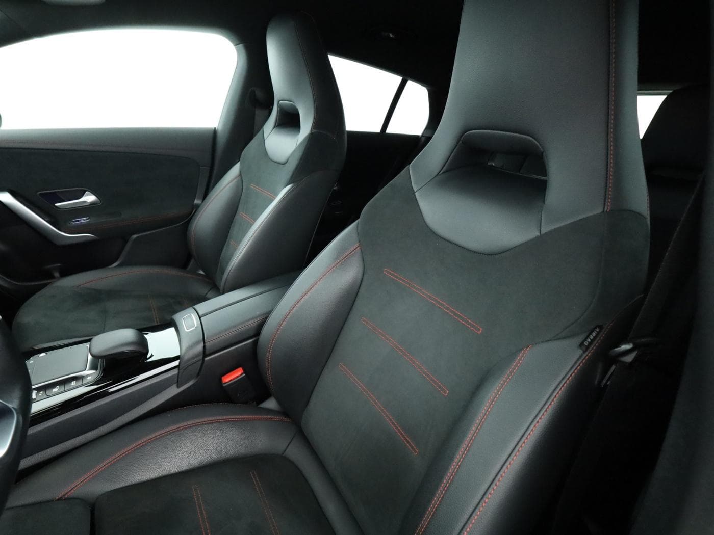 Mercedes-Benz CLA 250 e SB Bild 27