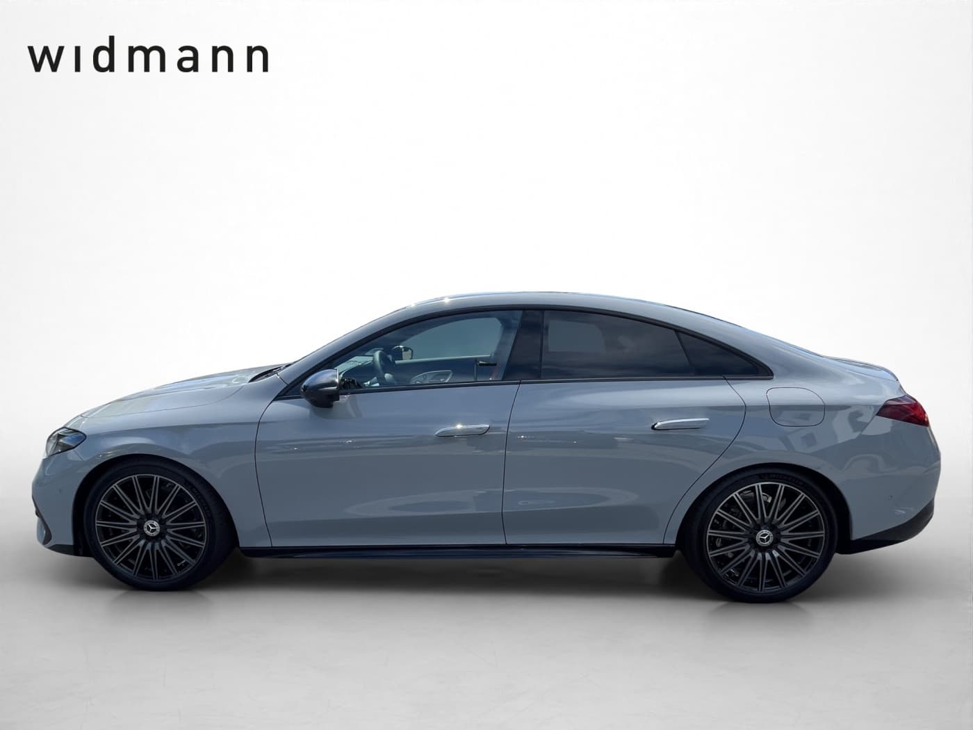 Mercedes-Benz CLA 220 4M Bild 5