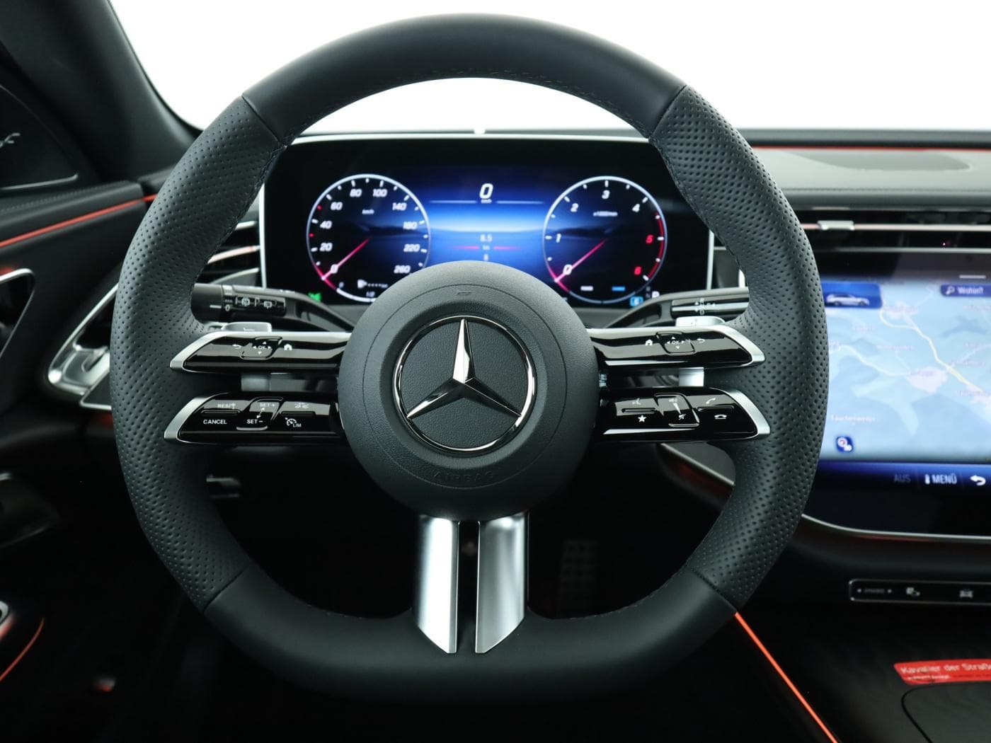 Mercedes-Benz E 220 d T-Modell Bild 11
