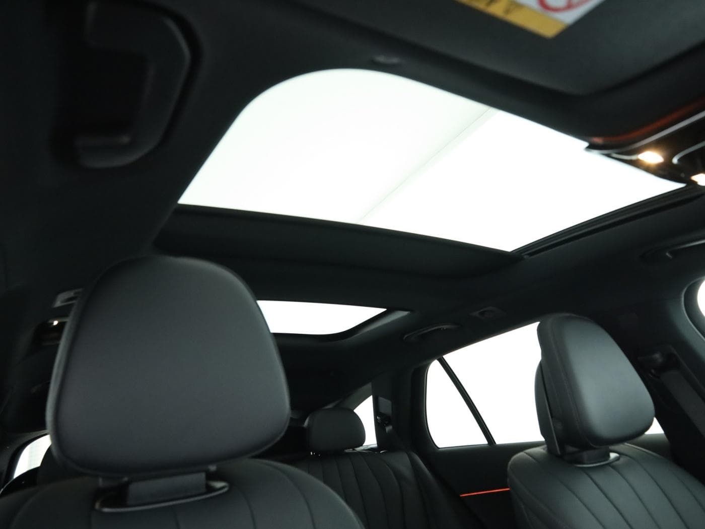 Mercedes-Benz E 220 d T-Modell Bild 21