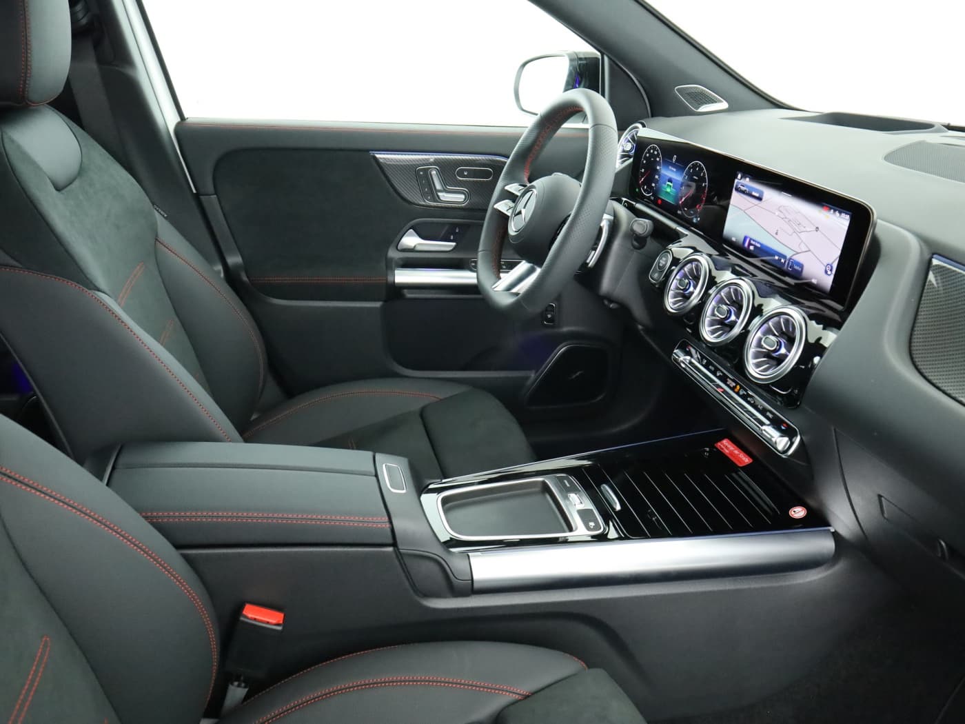 Mercedes-Benz GLA 250 4MATIC Bild 17