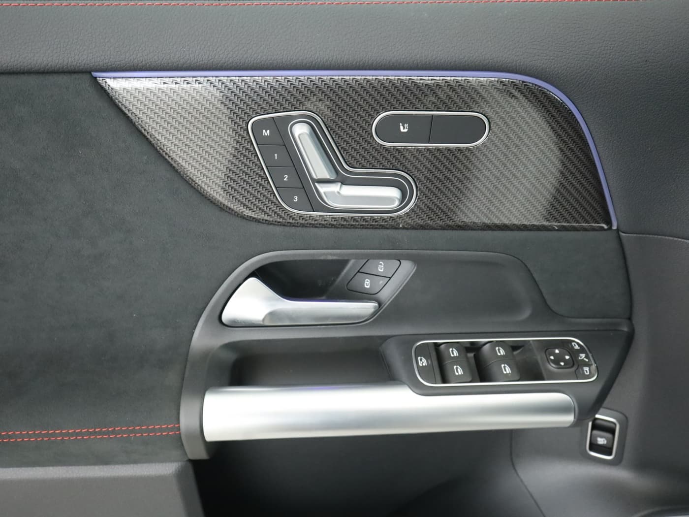 Mercedes-Benz GLA 250 4MATIC Bild 20