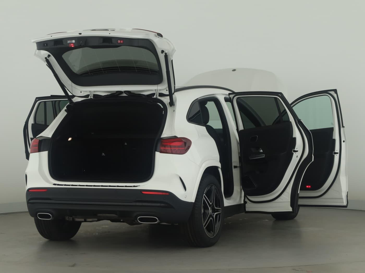 Mercedes-Benz GLA 250 4MATIC Bild 9