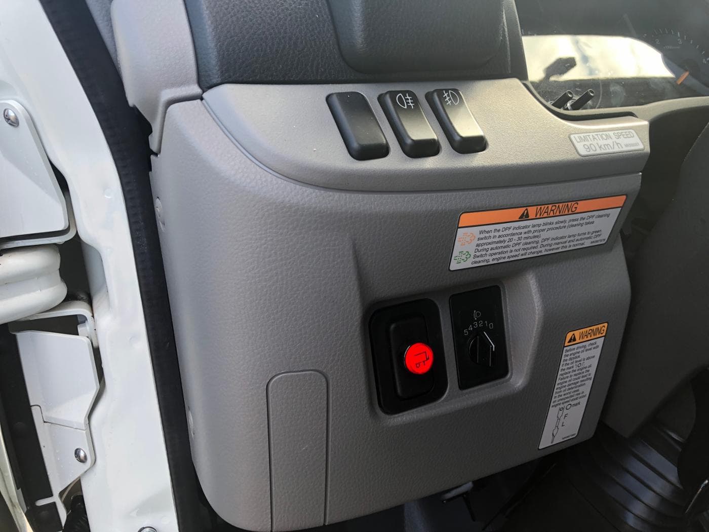 FUSO Canter 7C18 AMT Koffer LBW Bild 13