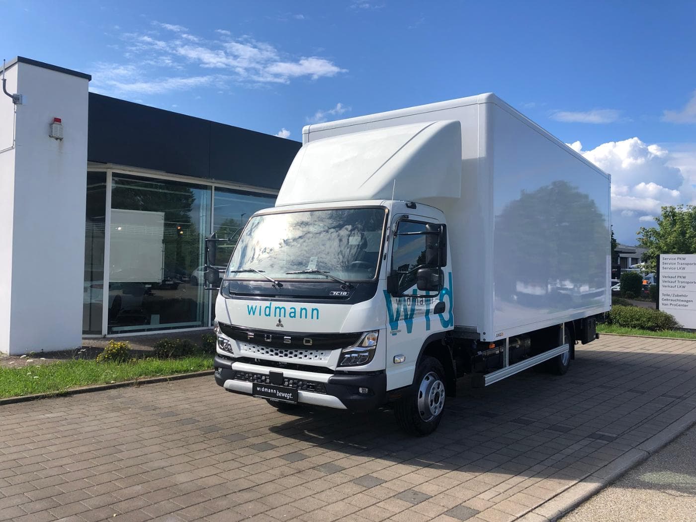 FUSO Canter 7C18 AMT Koffer LBW Bild 18