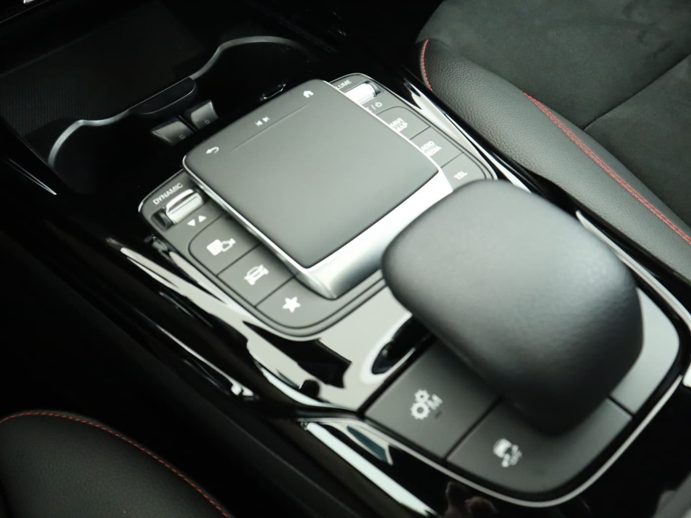 Mercedes-Benz A 35 AMG 4M Bild 15