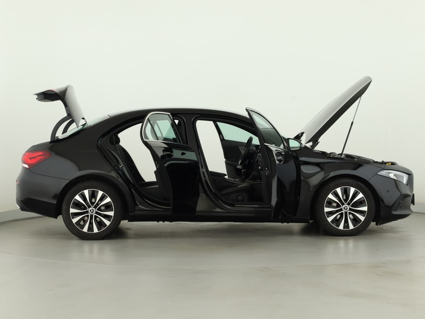 Mercedes-Benz A 180 d Lim Bild 8
