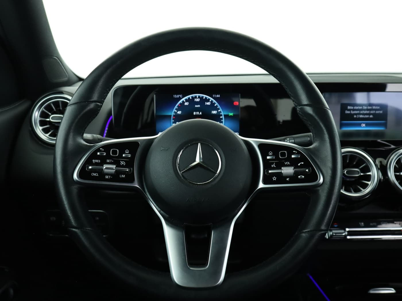 Mercedes-Benz GLB 220 d Bild 11