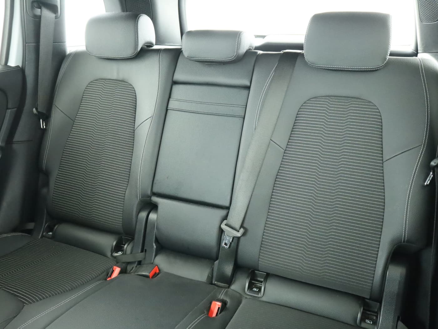 Mercedes-Benz GLB 220 d Bild 18