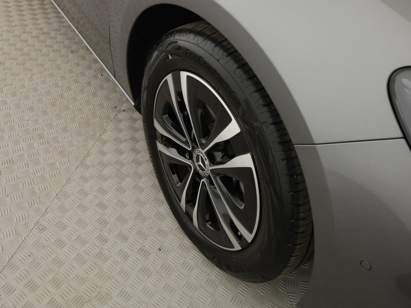 Mercedes-Benz B 200 Bild 21