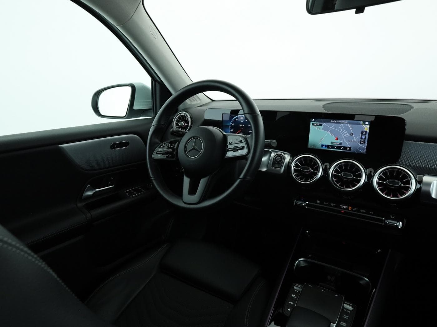 Mercedes-Benz GLB 220 d Bild 10