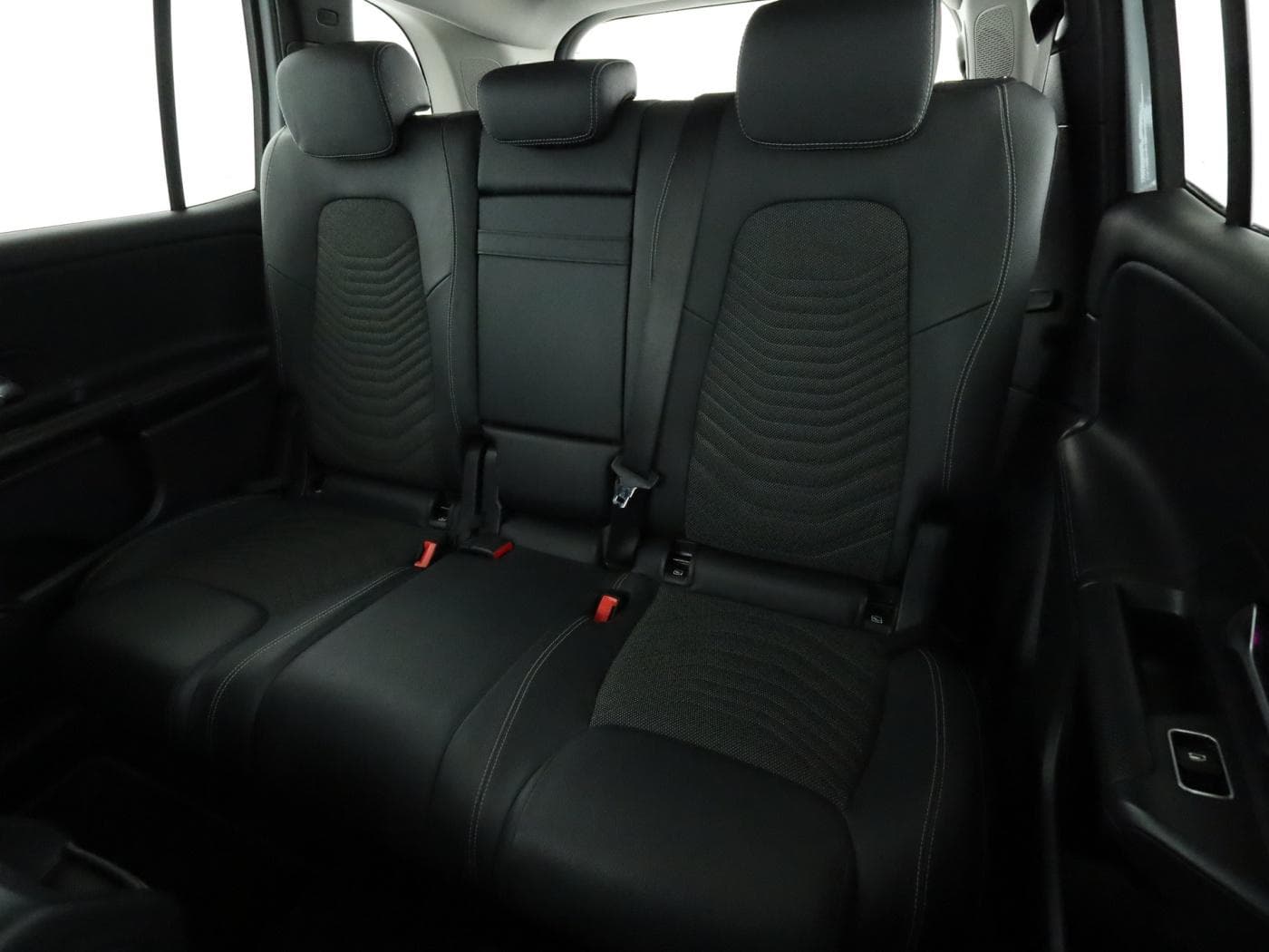 Mercedes-Benz GLB 220 d Bild 18