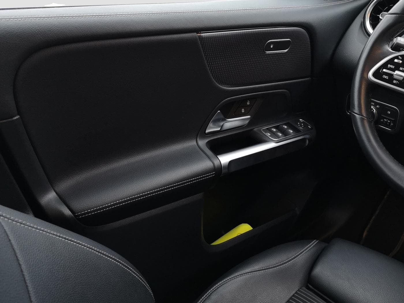 Mercedes-Benz GLB 220 d 4M Bild 16