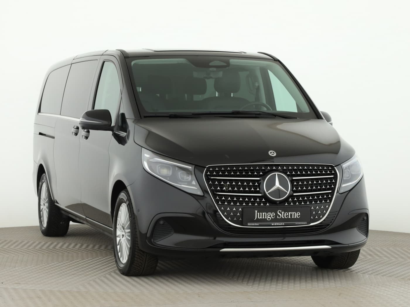 Mercedes-Benz V 300 d 4MATIC AVANTGARDE Extralang Bild 3