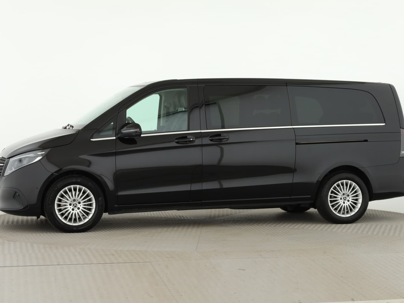 Mercedes-Benz V 300 d 4MATIC AVANTGARDE Extralang Bild 7