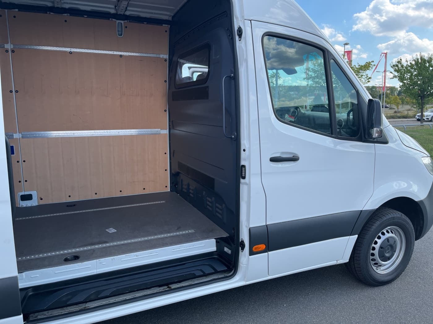 Mercedes-Benz Sprinter 317 CDI Kasten L3 Bild 16