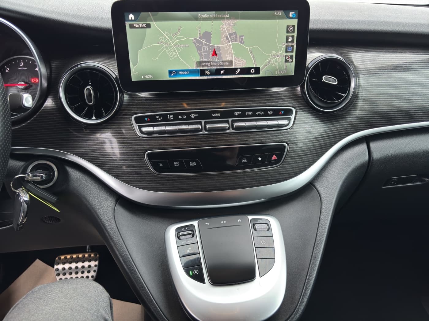 Mercedes-Benz V 300 d EDITION Lang Bild 12