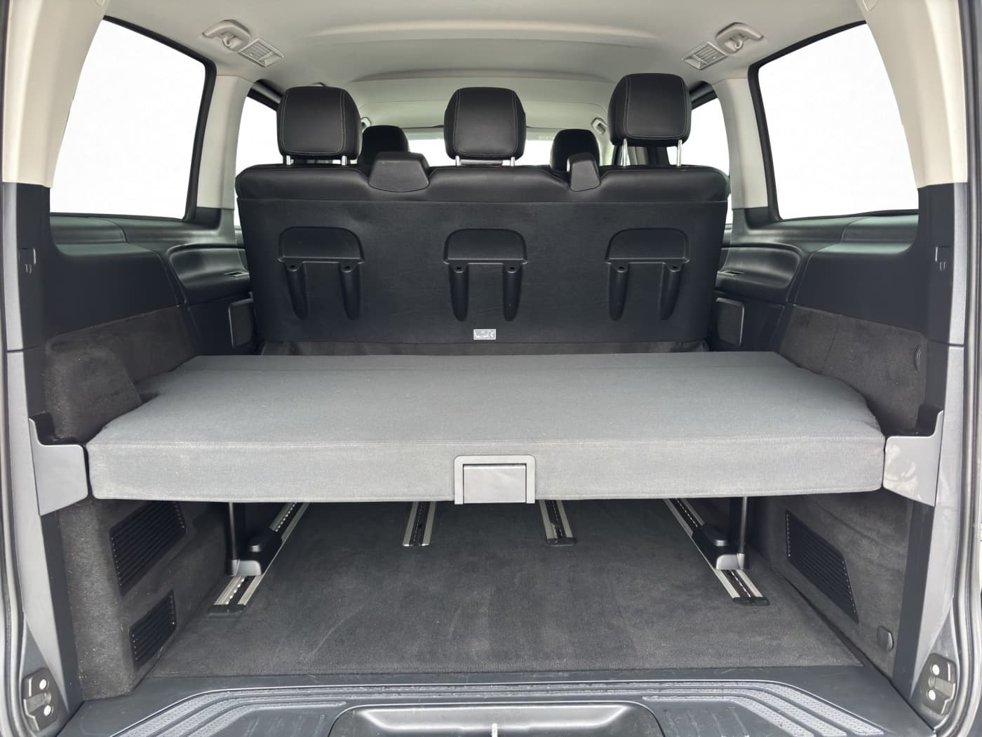 Mercedes-Benz V 300 d EDITION Lang Bild 18