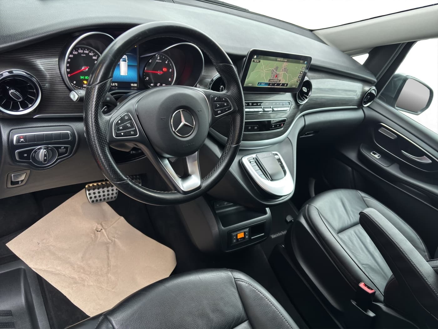 Mercedes-Benz V 300 d EDITION Lang Bild 9
