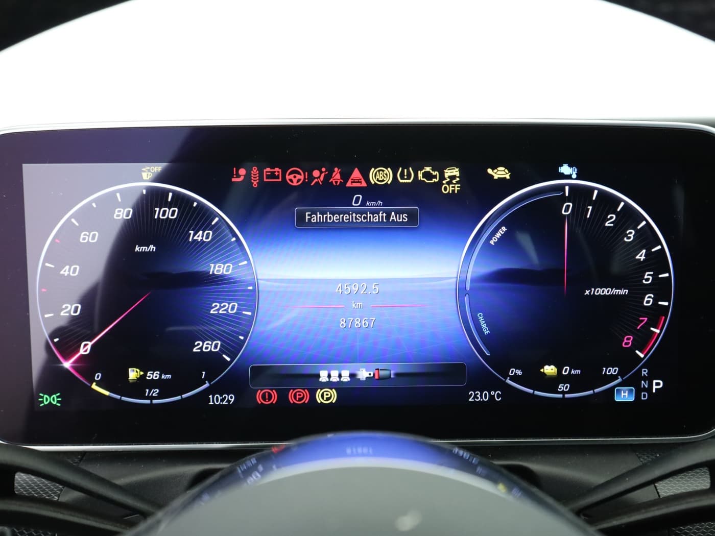 Mercedes-Benz C 300 e T Bild 12