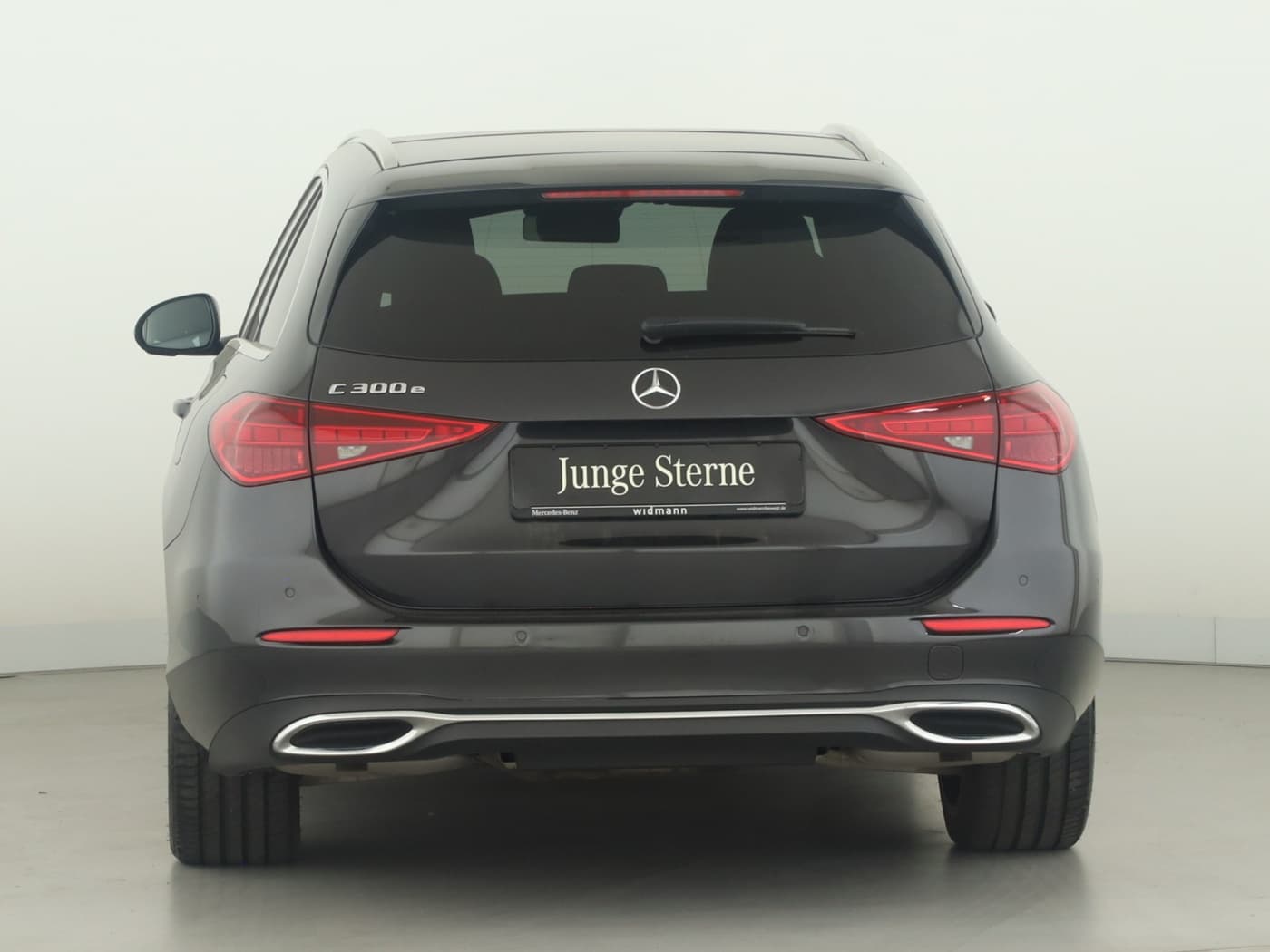 Mercedes-Benz C 300 e T Bild 4
