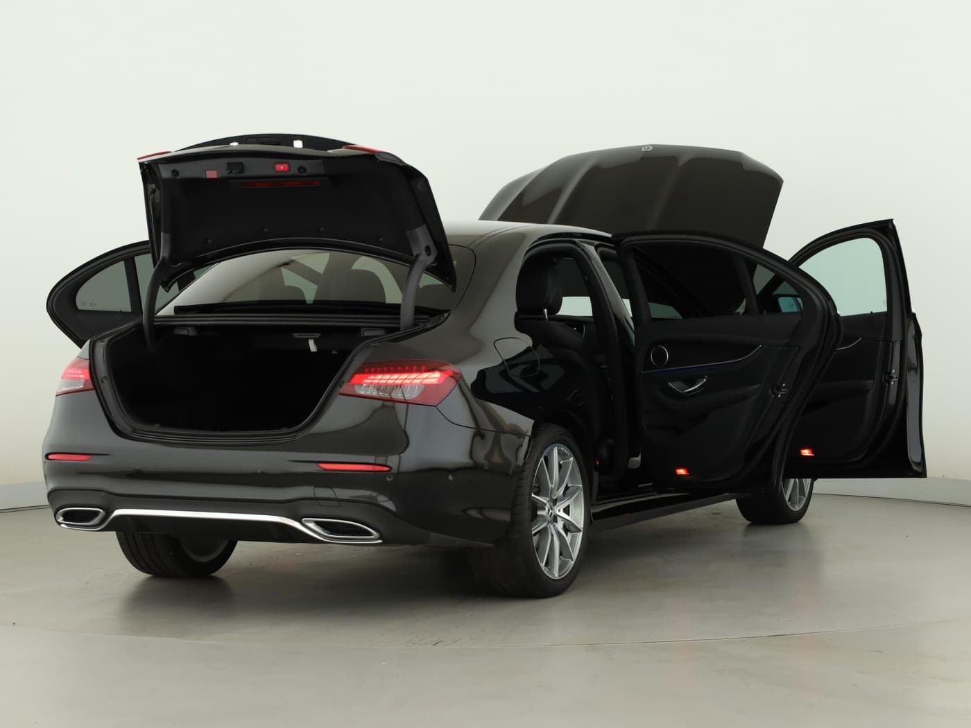 Mercedes-Benz E 300 d 4M Bild 9