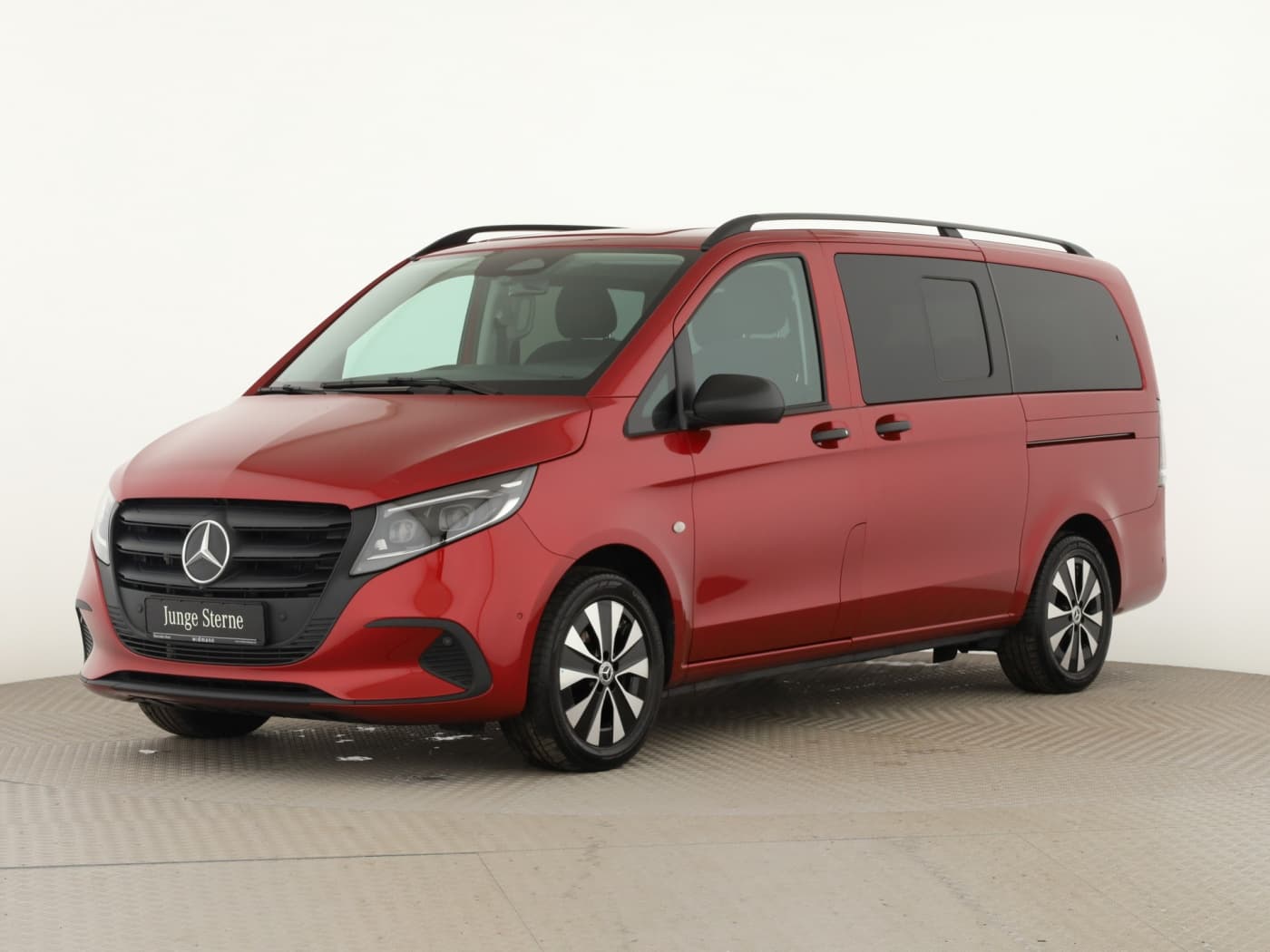 Mercedes-Benz Vito 114 CDI Tourer PRO Lang Bild 5