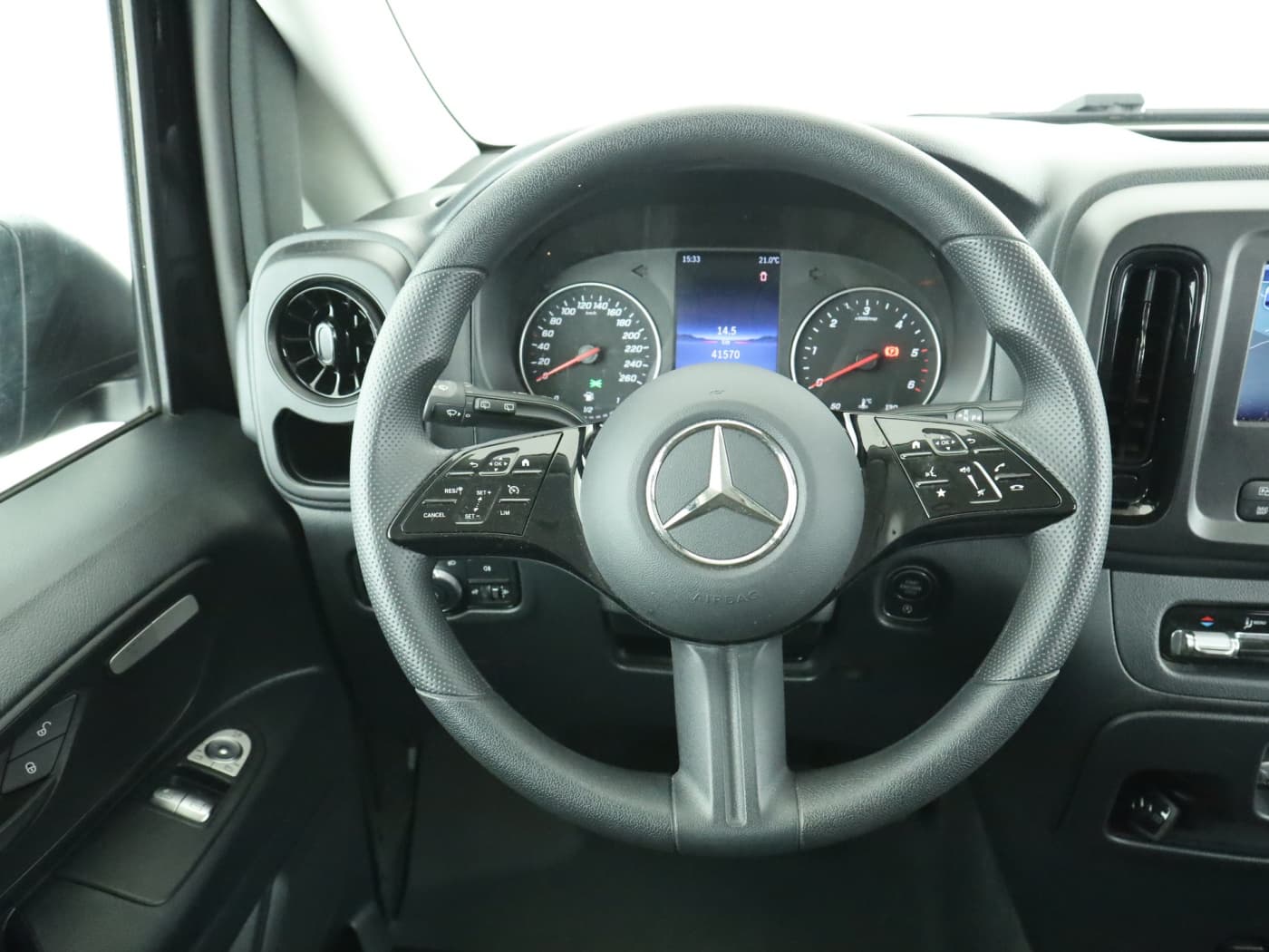 Mercedes-Benz Vito 116 CDI Tourer lang Bild 11