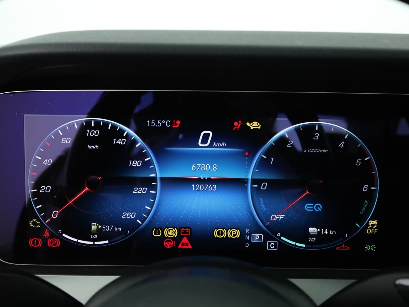 Mercedes-Benz E 300 de 4M Bild 12