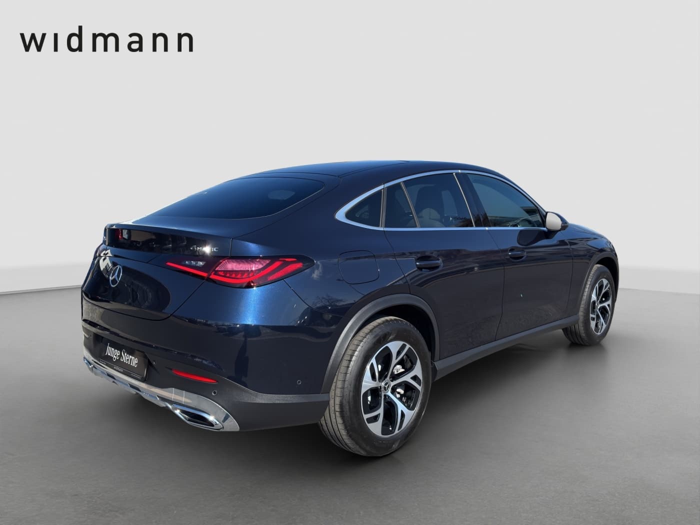 Mercedes-Benz GLC 300 e 4M Coup Bild 3