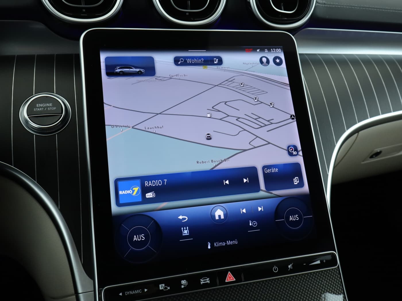 Mercedes-Benz C 300 e T Bild 13