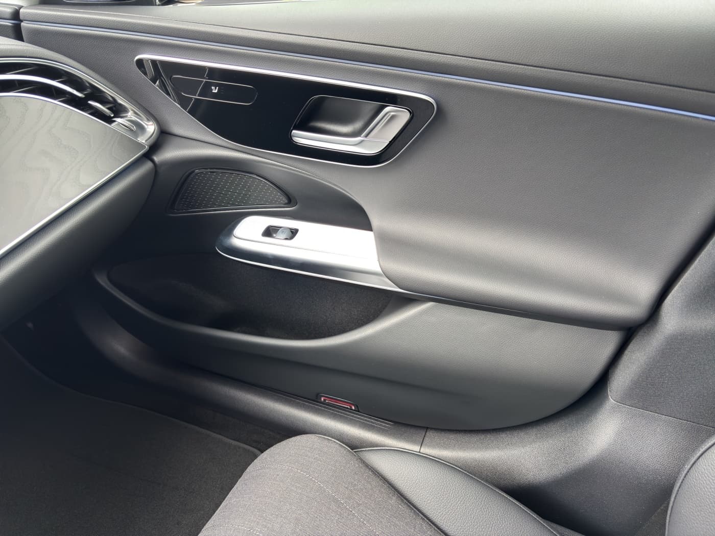 Mercedes-Benz E 300 de T-Modell mit EQ Hybrid Technologie Bild 14