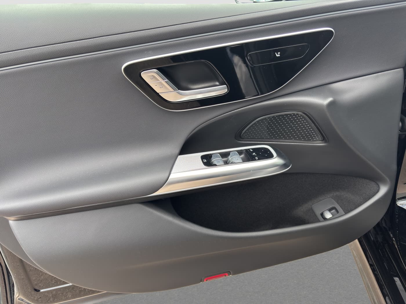 Mercedes-Benz E 300 de T-Modell mit EQ Hybrid Technologie Bild 17