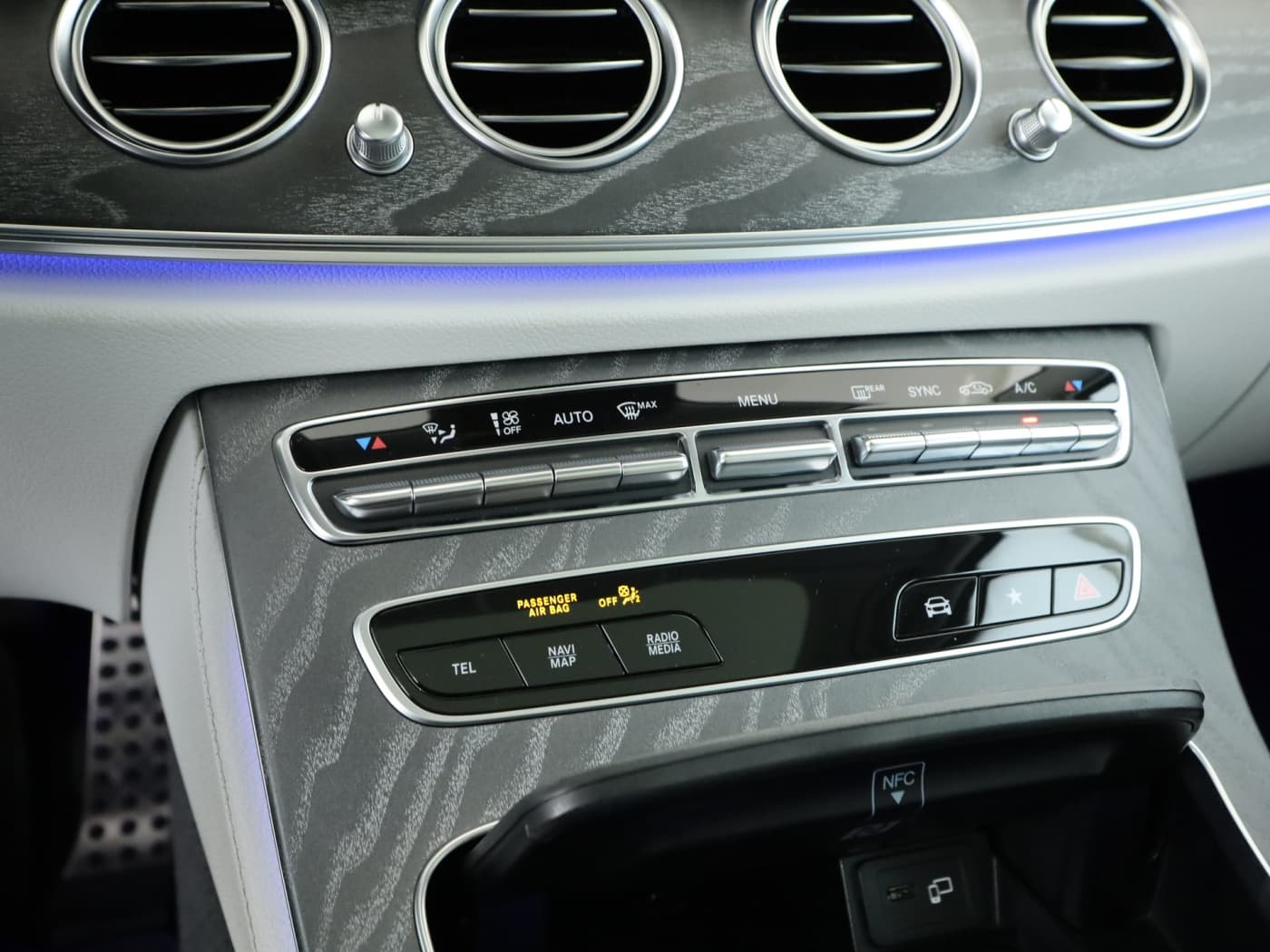 Mercedes-Benz E 400 d T 4M All-Terrain Bild 14