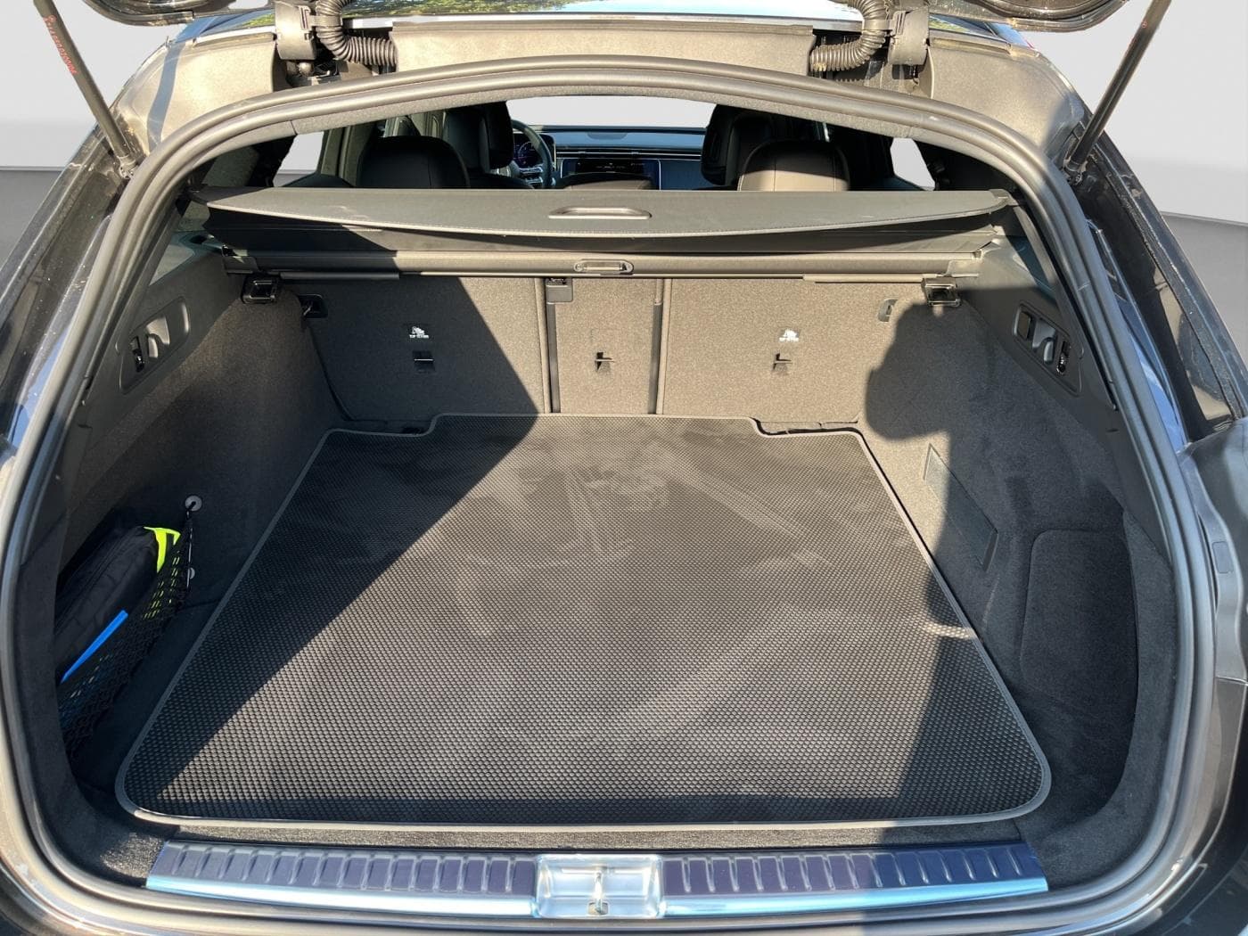 Mercedes-Benz E 200 d T-Modell Bild 16