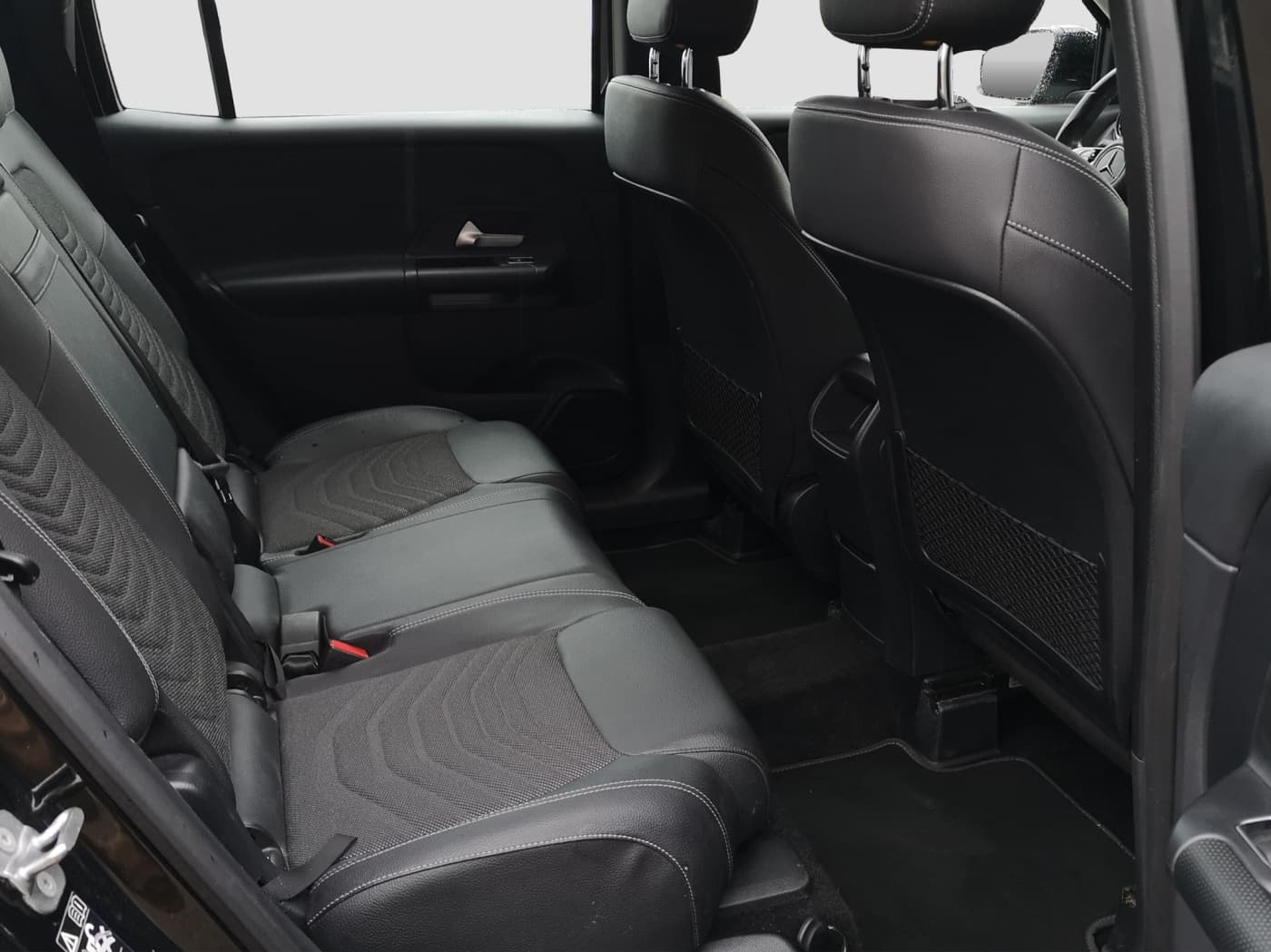 Mercedes-Benz GLB 200 d Bild 16