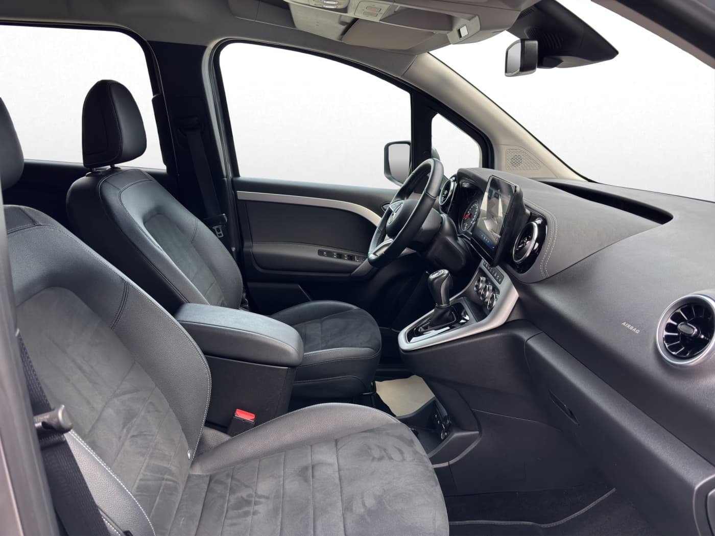 Mercedes-Benz T 180 Bild 14