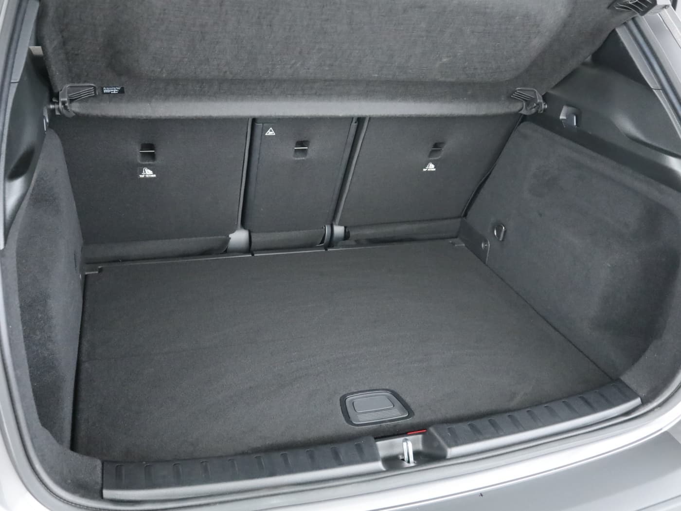 Mercedes-Benz GLA 250 e Bild 23