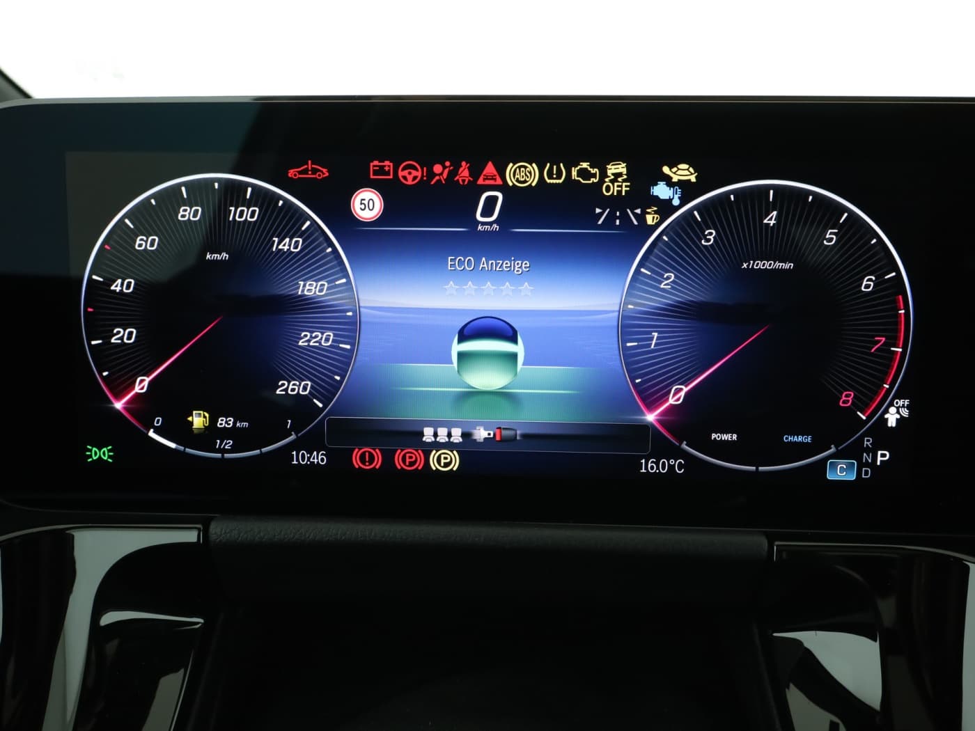 Mercedes-Benz GLA 200 Bild 12
